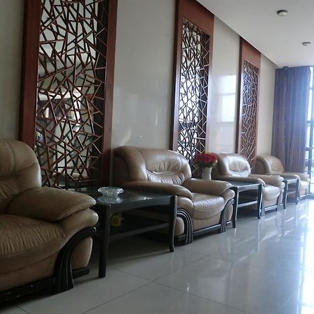 Wenjiang Huayu South City Hotel מראה חיצוני תמונה