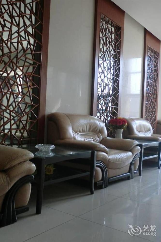 Wenjiang Huayu South City Hotel מראה חיצוני תמונה